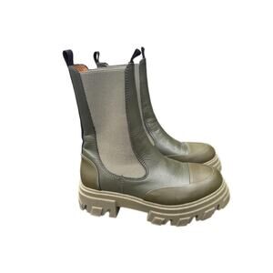 GANNI Cleated Mid Chelsea Boot Olive Green Leather Women size 39 US 9 EUC